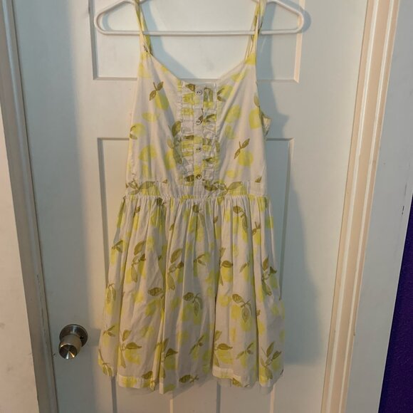 Cute Summer Dress. - Picture 1 of 2